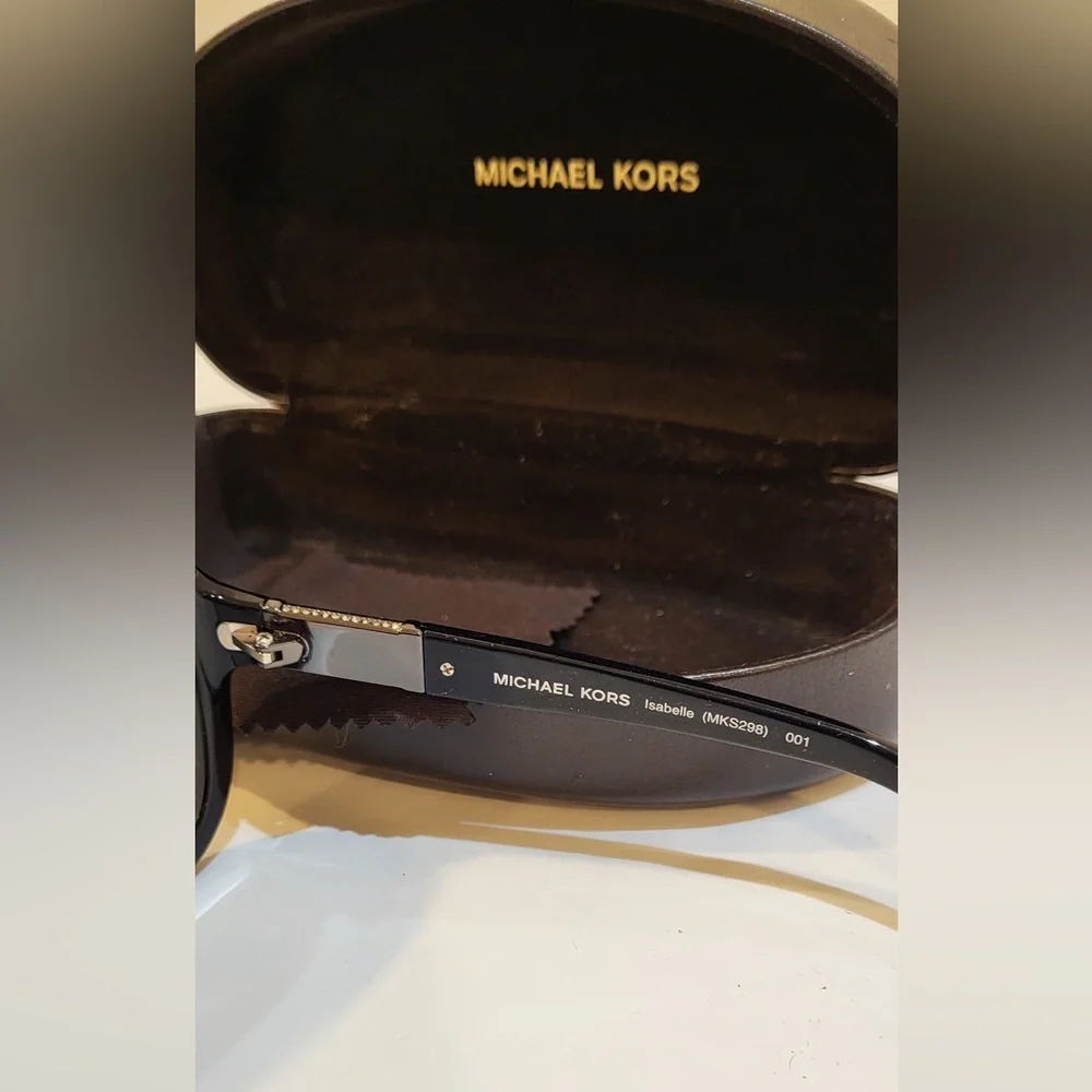 MICHEAL KORS Isabelle women's black and rhinestone sunglasses MKS298